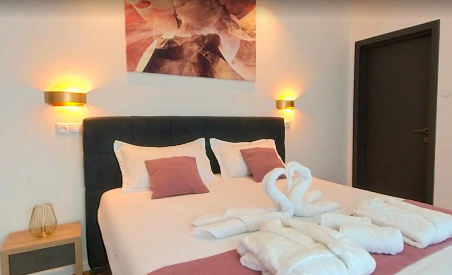 Vila Diamond Lux&Spa Sovata Eksteriør billede