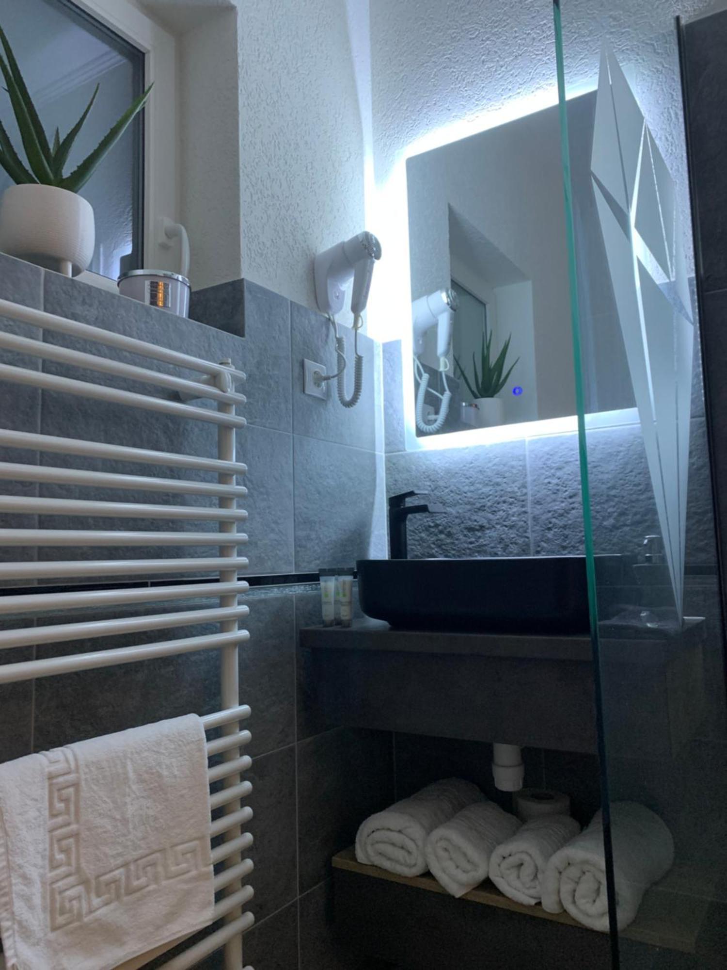 Vila Diamond Lux&Spa Sovata Eksteriør billede